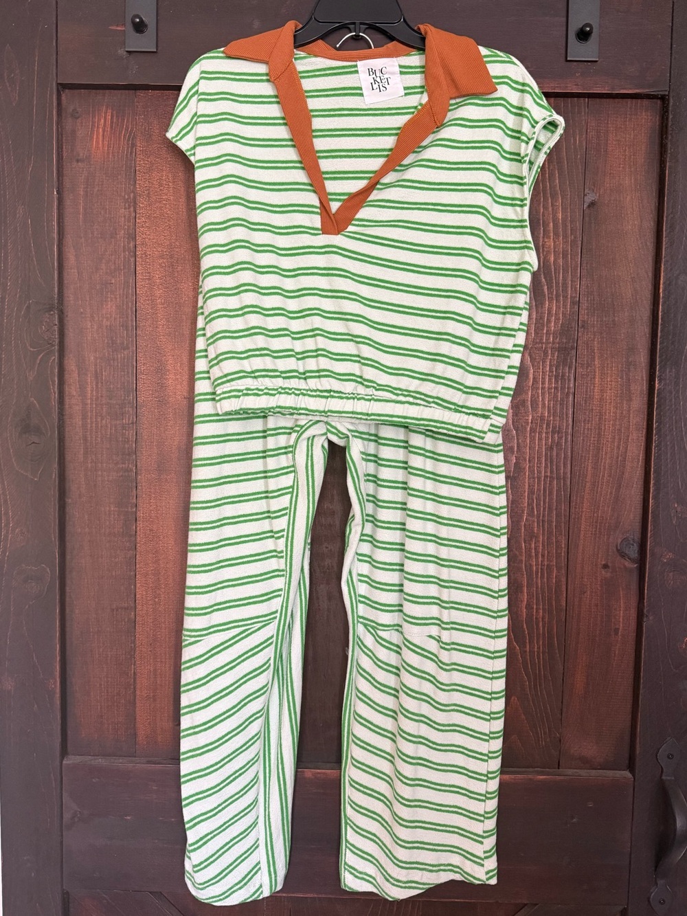 Bucket List Green/Rust Striped Set